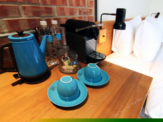 蓝天精品双人房