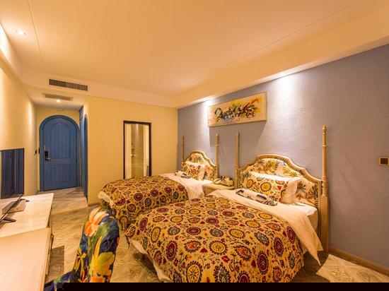 温馨阳光标准间