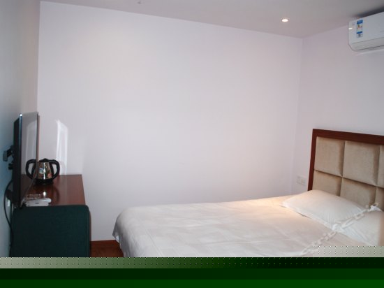 大床房（无窗）