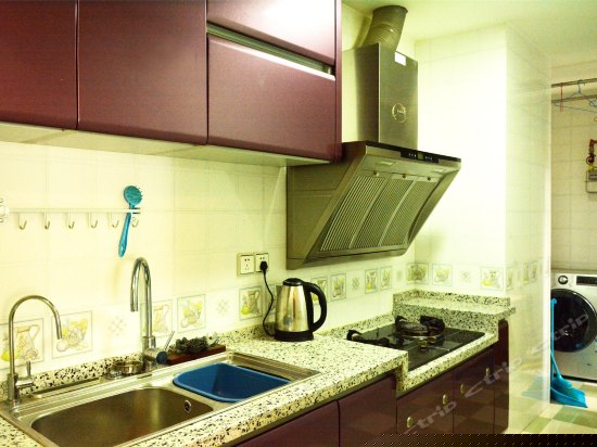 尊享行政三床套房