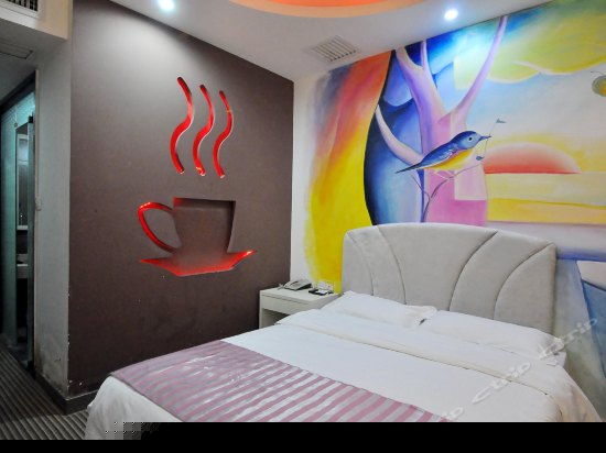 迷你主题房（无窗）