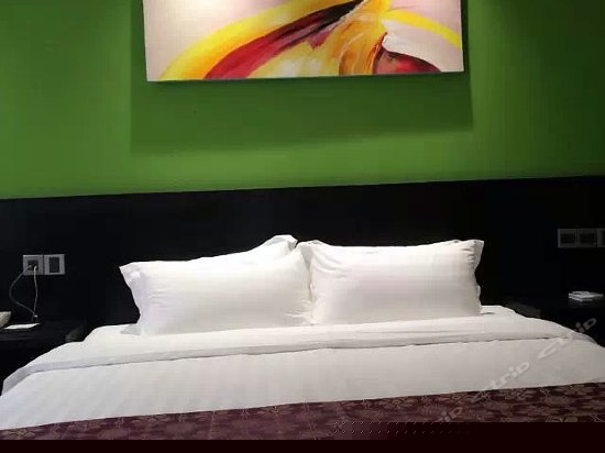 高级观景大床房