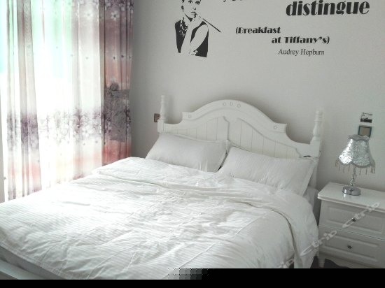 洱海天域国际公寓三房两厅两卫三阳台