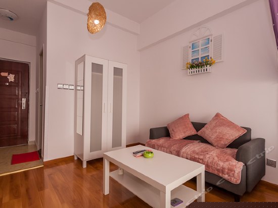 爱系列舒适大床房