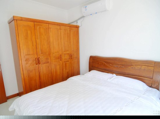 温馨园景三卧室套房