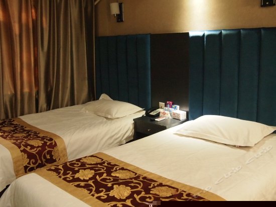 豪华双床房-升级至商务双床房