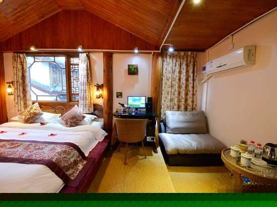 义尚典雅蜜月房