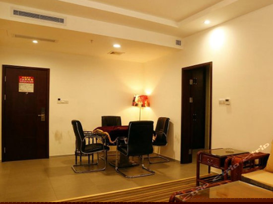 棋牌房（一室一厅）