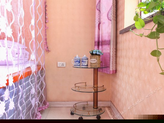 浓情蜜月土炕房