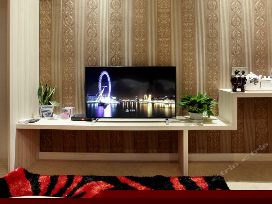 奢侈情侣主题房