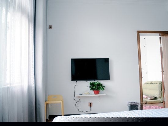 南北一号阳台绿色间