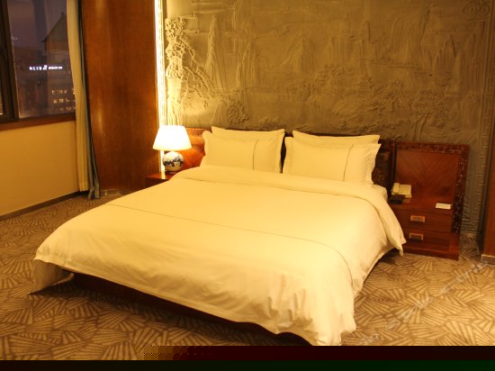 鼓楼全景数码套间