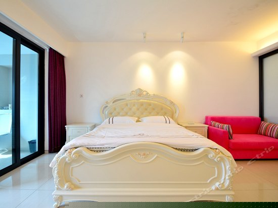 豪华海景大床房