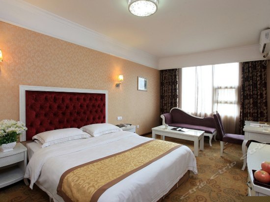 高级商务大床间