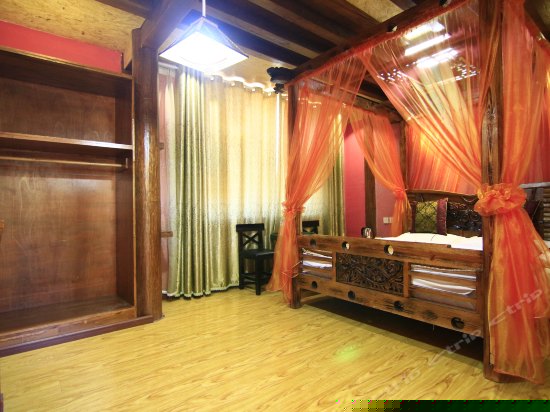 观景蜜月大床房