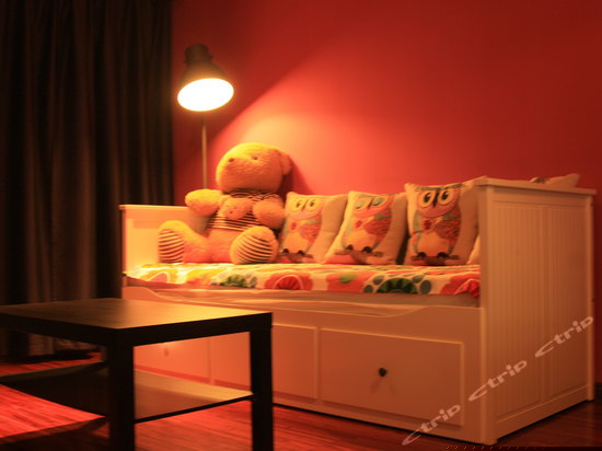 A1浪漫风情家庭大床房