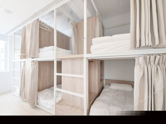 六人宿舍（床位房）