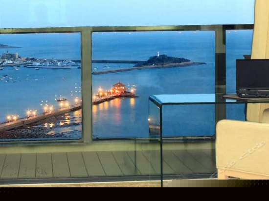 豪华栈桥海景大床房