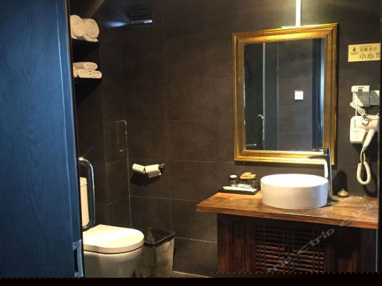 一生系列主题房