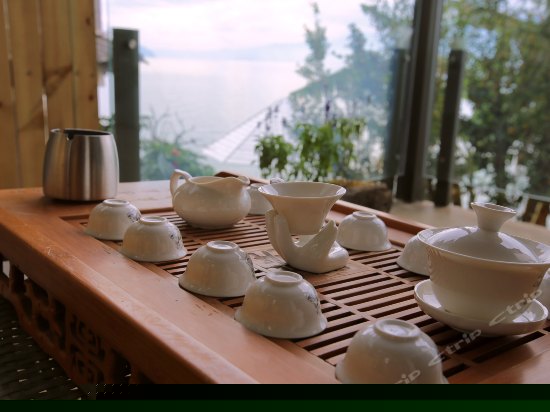 寄澜海景阳台大床房