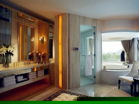 高级尊尚家庭套房