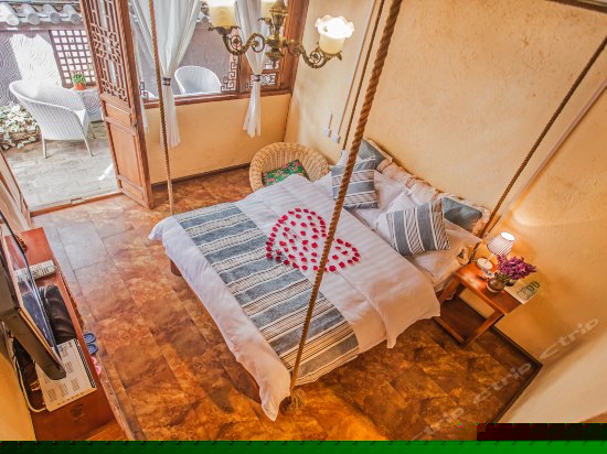 随心精品大床房