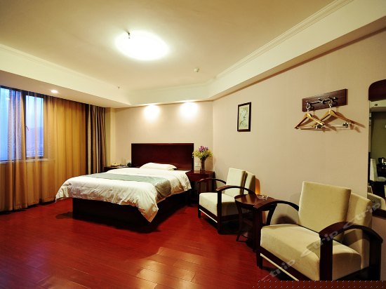 1.8米床商务大床房