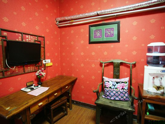 花好月圆龙凤房