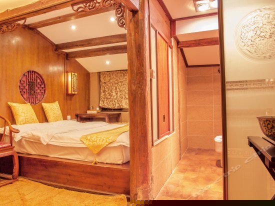 雪山语唯美大床房