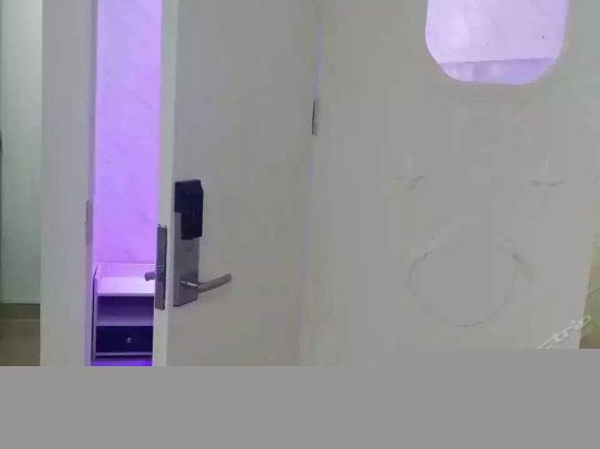 浪漫小屋双人间(无窗)