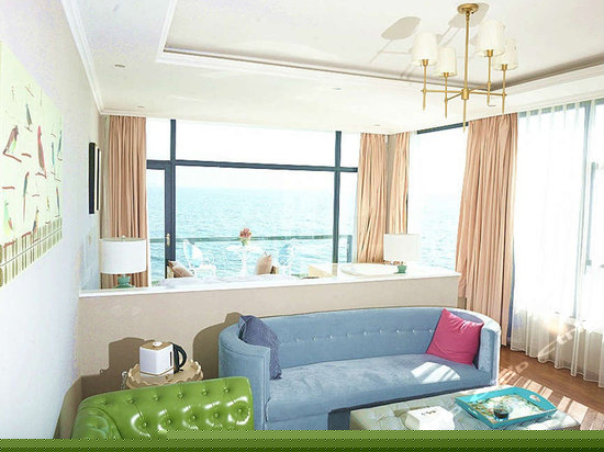 豪华海景浴缸房