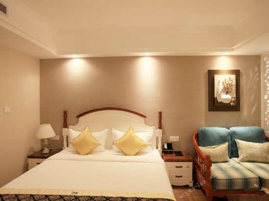 豪华商务大床房