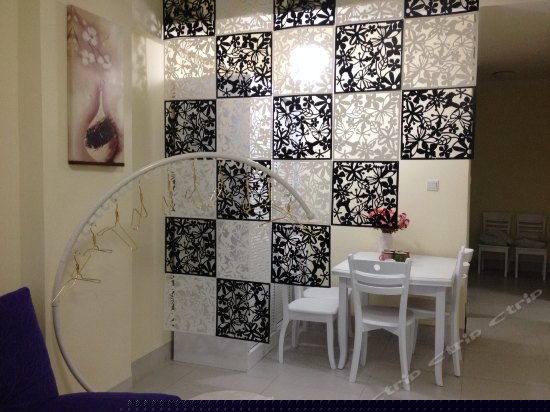 高层浪漫蜜月套房(二房一厅)