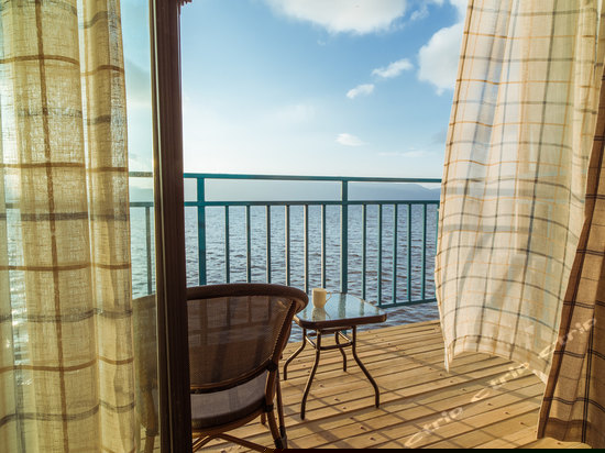 洱海海景高级标准房