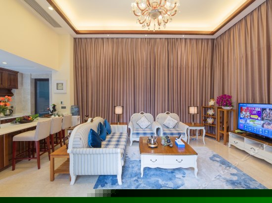 雅致园林泳池别墅两房一厅