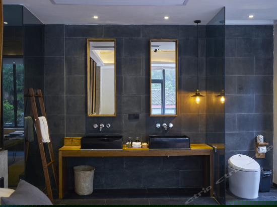 山院一素枝景观大床