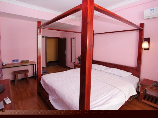 木楼阳台夫妻间