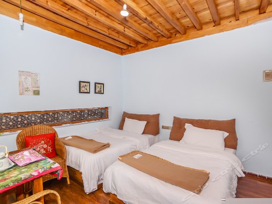 二楼山水双床间