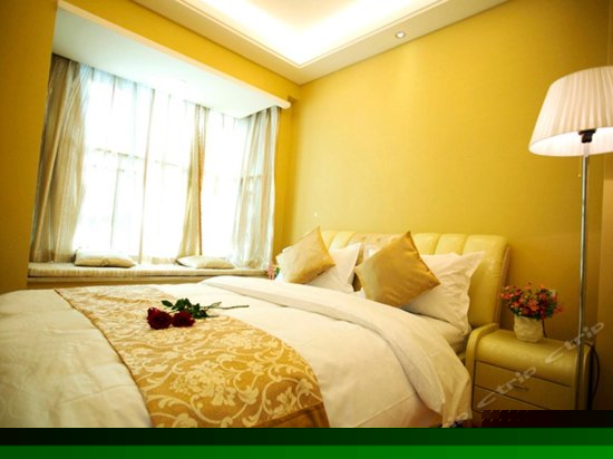 新浪国际公馆豪华海景2房