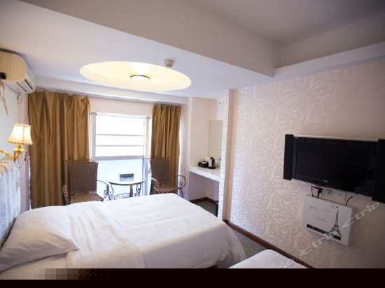 普通双人房双床间