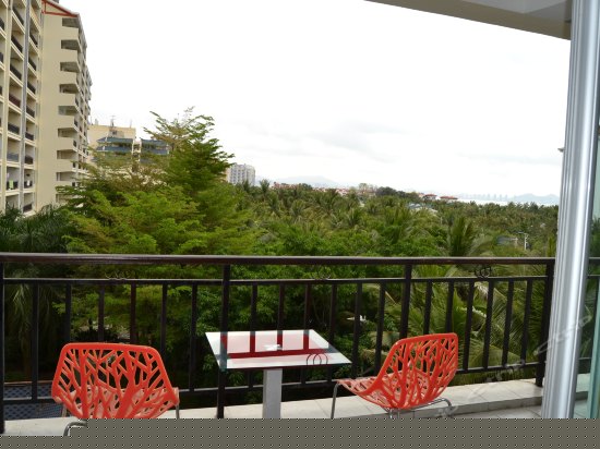 豪华亲海园景子母套（一房一厅）