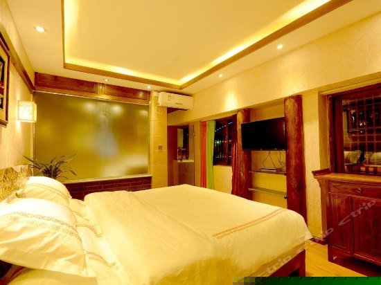 豪华景观蜜月房