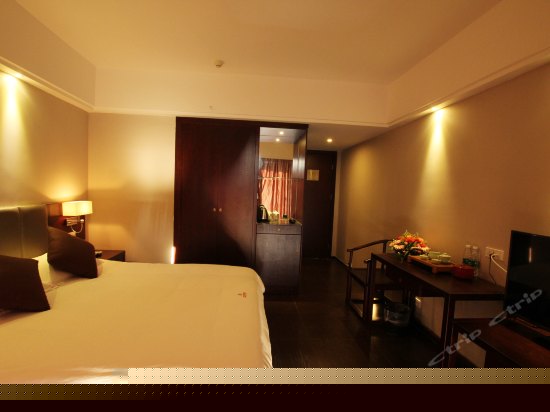 闻香阳台大床房