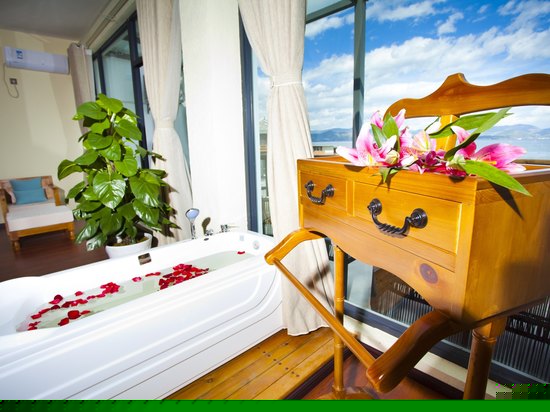 豪华海景商务套房302