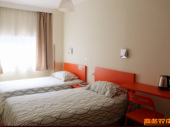 商务双床房