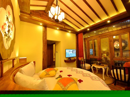 爱尚院尊享时光奢华园景大床房