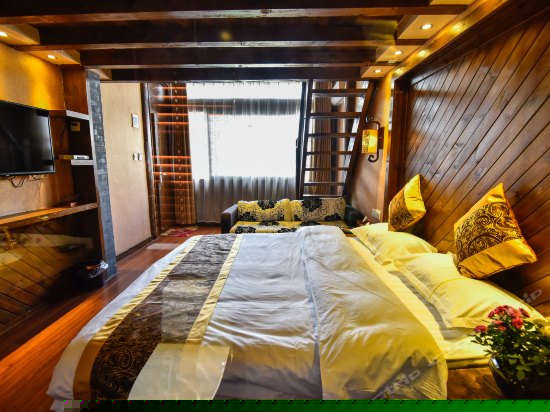 景观复式家庭房