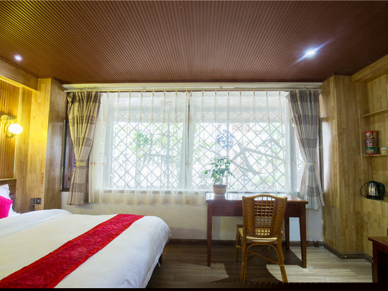 傣家风情大床房