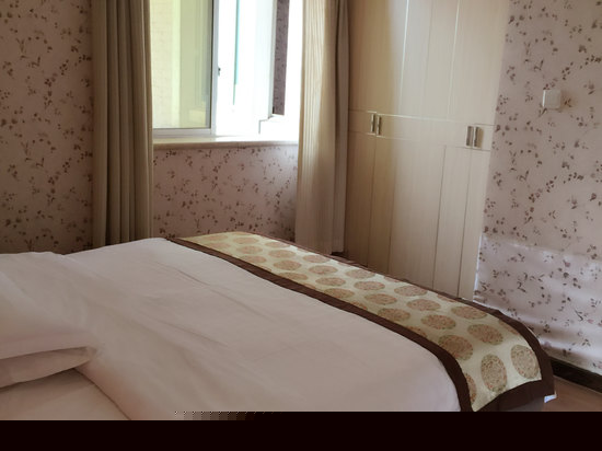 豪华江景大床房