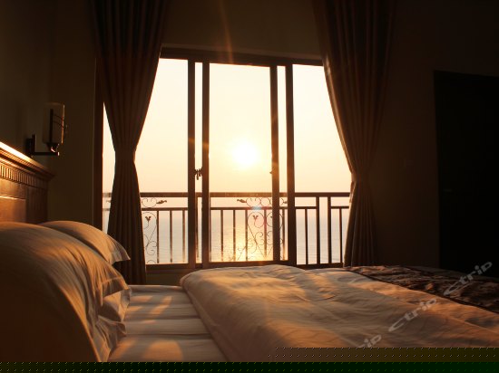 海景大床房